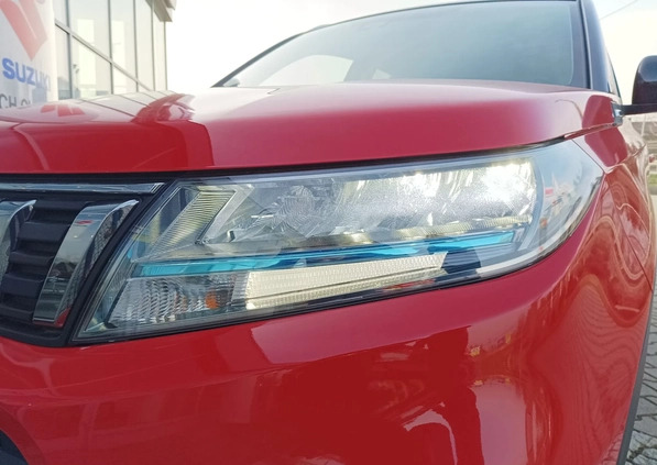 Suzuki Vitara cena 120590 przebieg: 5, rok produkcji 2024 z Szczebrzeszyn małe 191